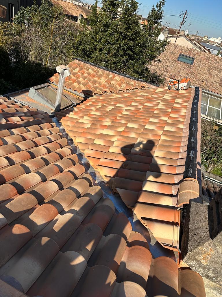 Noue zinc & tuiles romanes